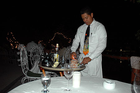 Anniversary dinner Nov. 1, 2010 Cancun 023.JPG